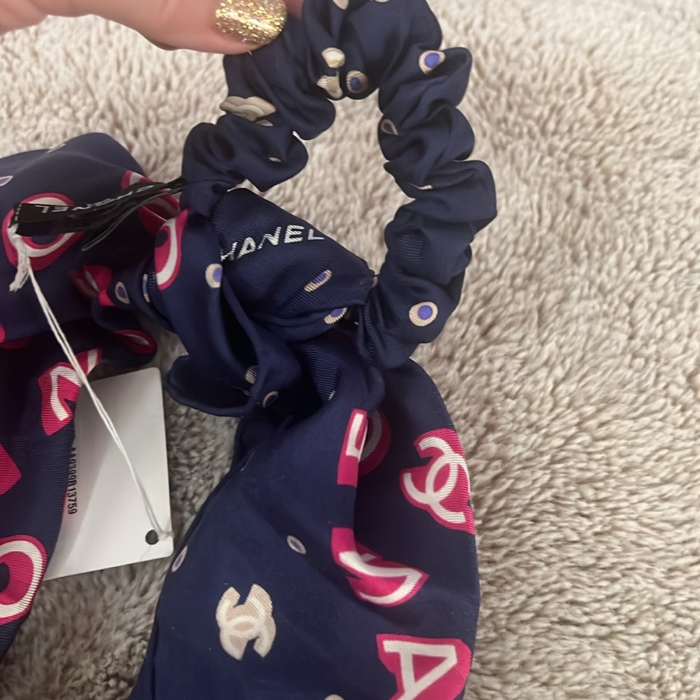 Chanel Navy Blue Logo Hair Accessory Scarf and Scrunchie - Picture 7 of 9